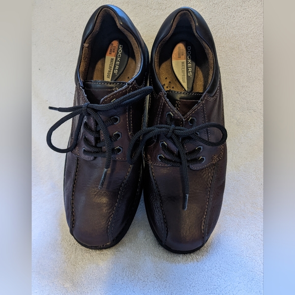 Men's brown leather Dockers 11.5 M shoes - Picture 2 of 7